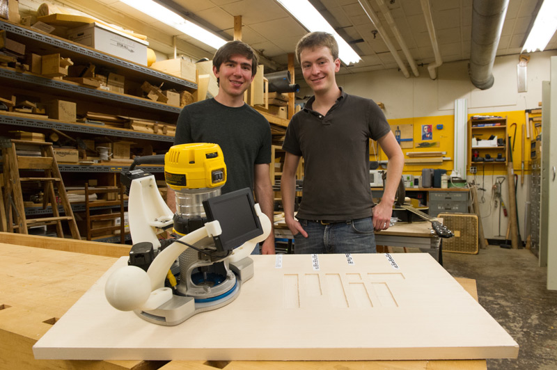 Ilan & Alec Test the two axis machine